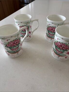 Floral Pink Rose Porcelain Mugs - Set of 4
